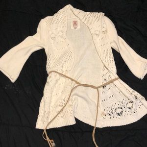 White sweater with waist tie